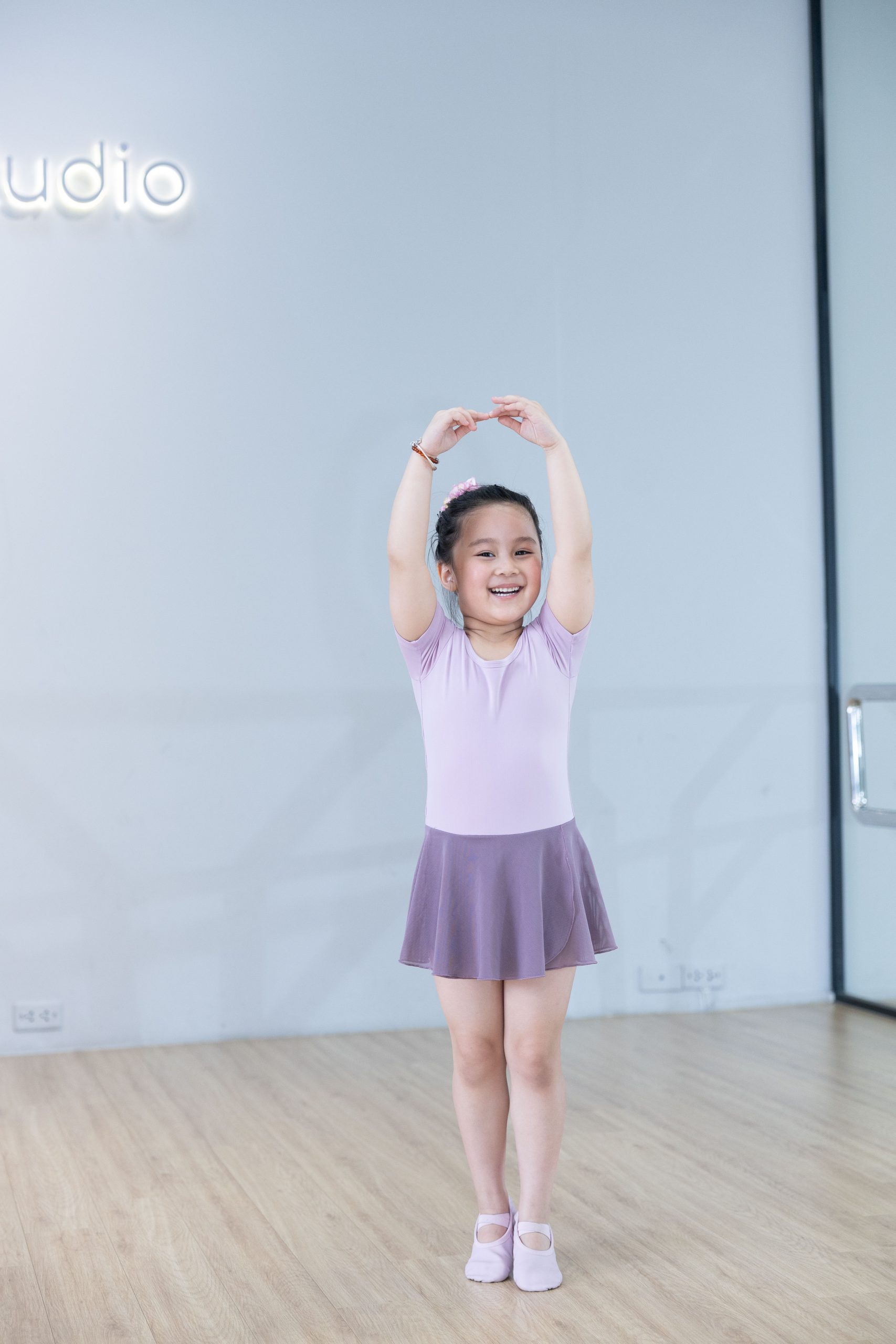 Bé học múa ballet tại ABC Talent